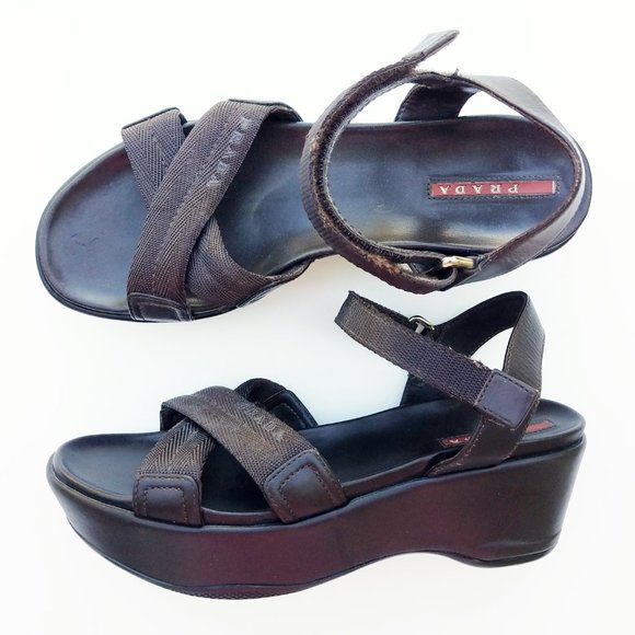 HOLD Prada Crisscross Brown Platform Sandal Size - Picture 2 of 8